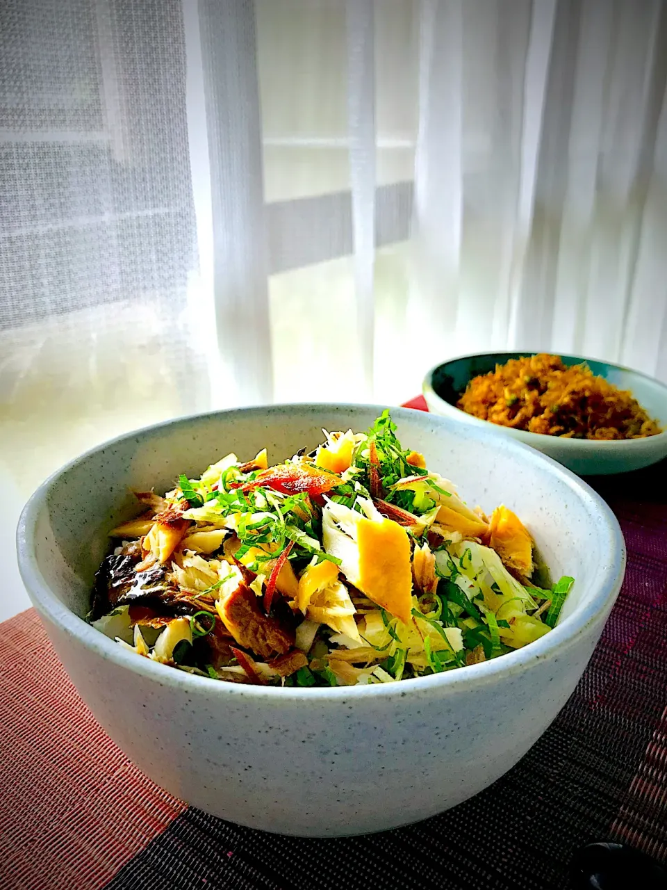 まめころちゃんの料理 焼きサバと香味野菜のサラダ風ごはん✨✨✨これは美味い❣️😋✨👍|イチロッタさん