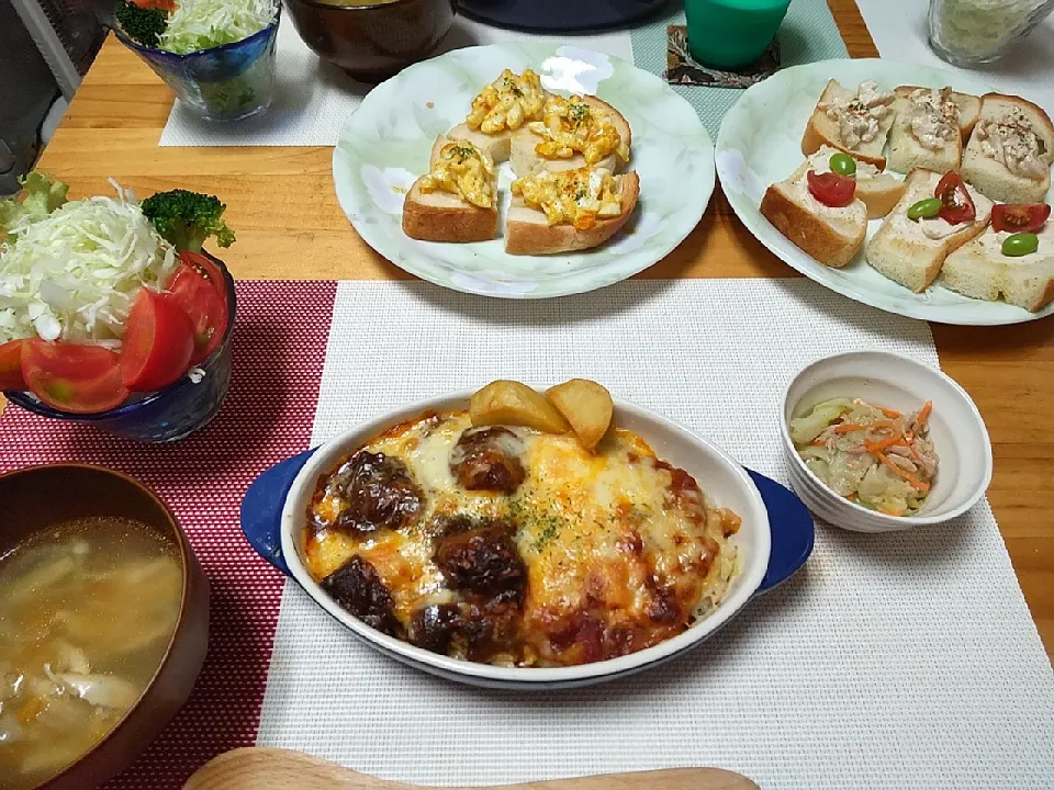 今日の夜ごはん　２色ドリア　ビーフシチュー&大豆のトマト煮|ペコちゃんさん