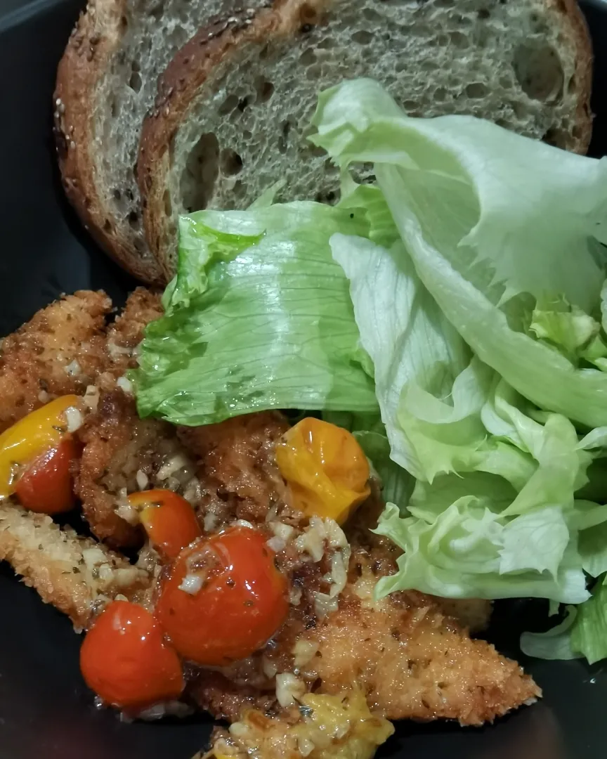 Fish goujon with tomato garlic salsa|Nerine by Eisyaramlanさん