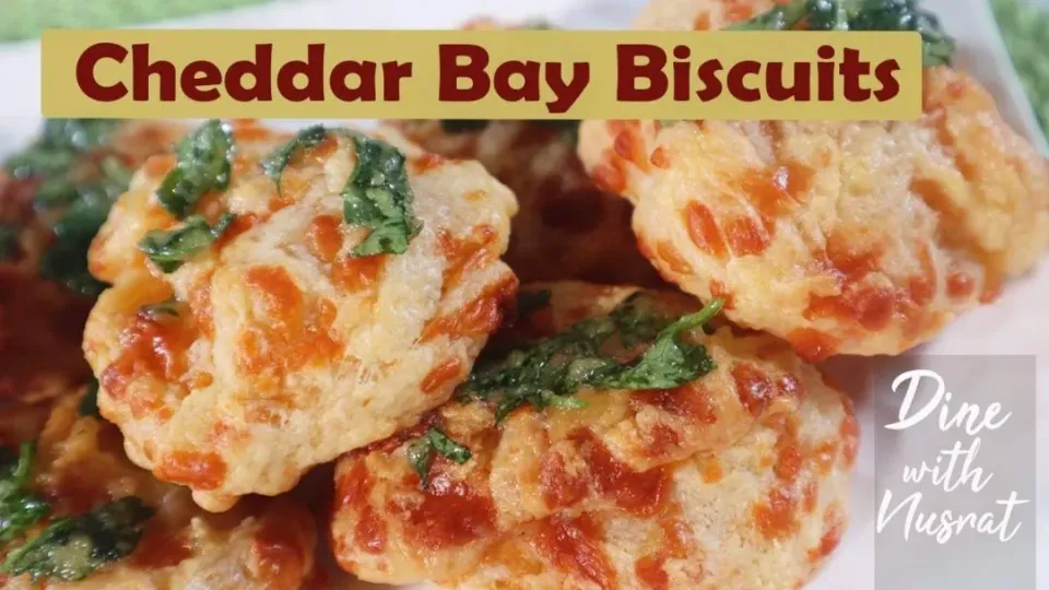 Snapdishの料理写真:Cheddar Bay Biscuits ( Red Lobster's Side  Dish)|Dine With Nusratさん