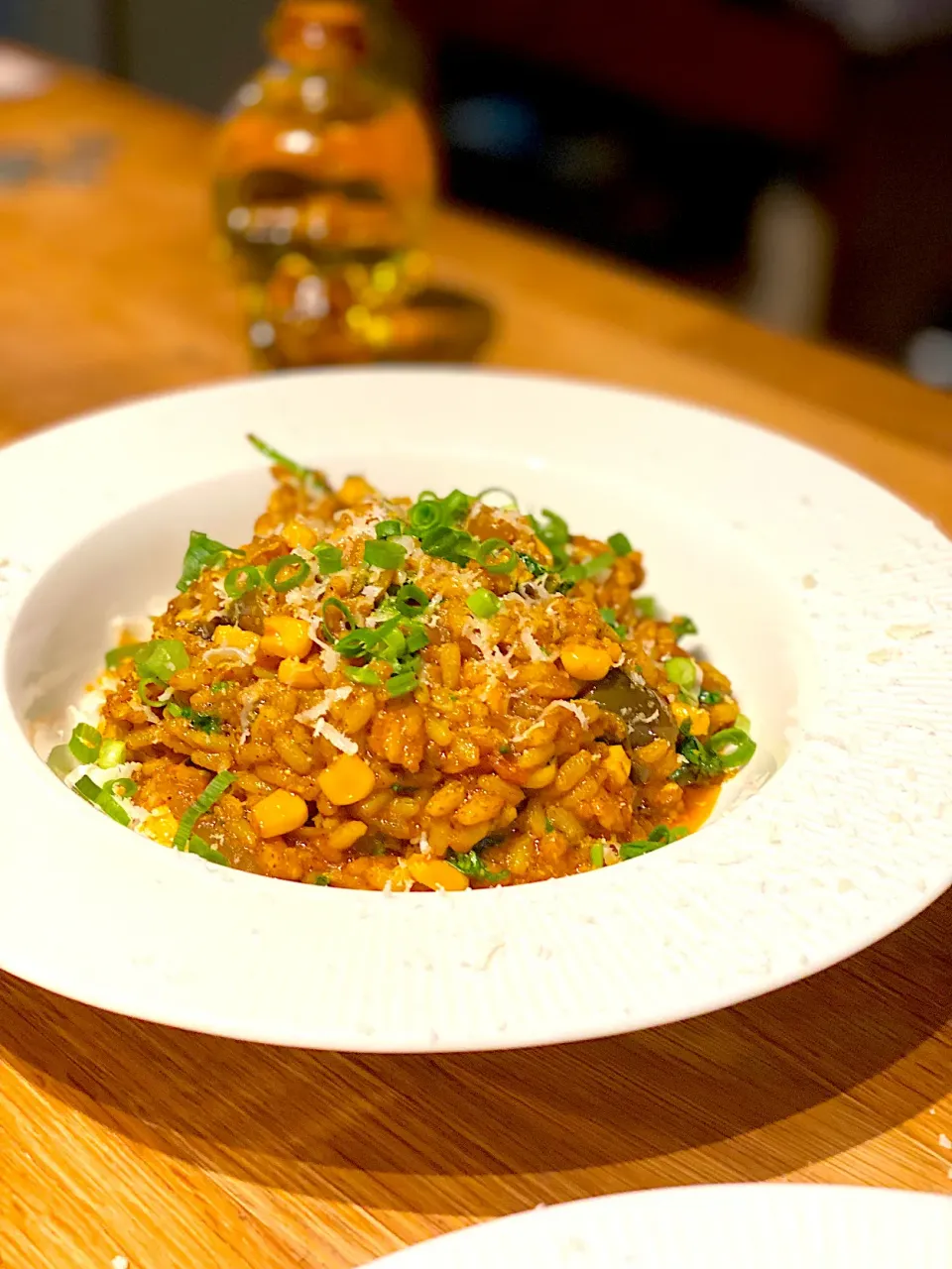 Snapdishの料理写真:Never waste Food 
I made a Spicy Curry Risotto using the ingredients from the meal yesterday 
Flavoured with Fresh Coriander , Fresh Parmesan Cheese , Fresh Chi|Emanuel Hayashiさん