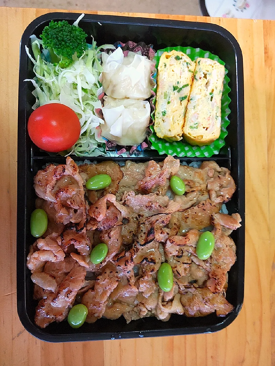 今日の長男さんのお弁当　豚薄切りの角煮風|ペコちゃんさん