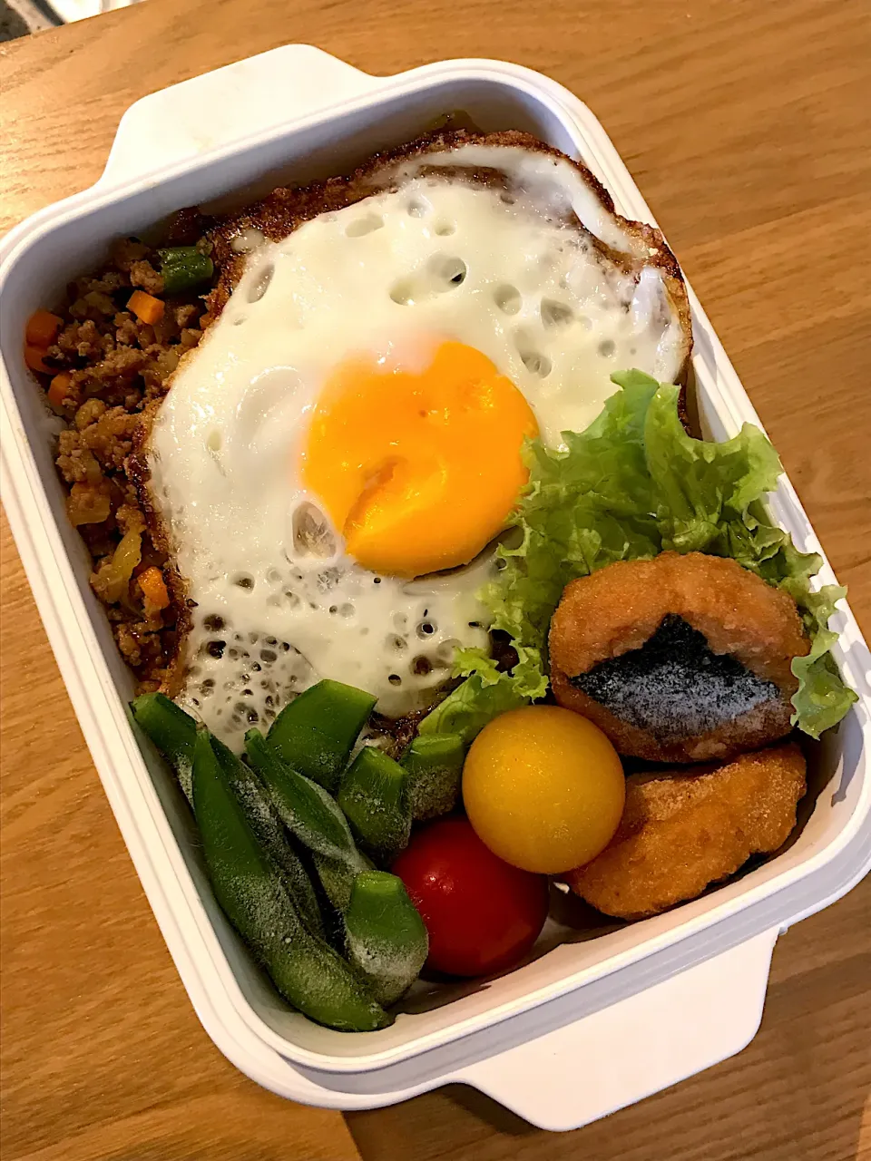 スパイシーそぼろ弁当🍱|ちっくんさん