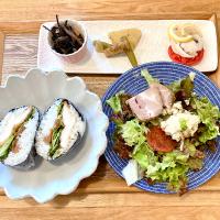 北海道千歳市カフェ「かもめ食堂」さんの日替わりランチ🍴