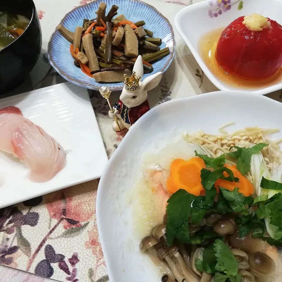 '21,6/18
鮭のみぞれ蒸しやらで晩ご飯😋|たえさん