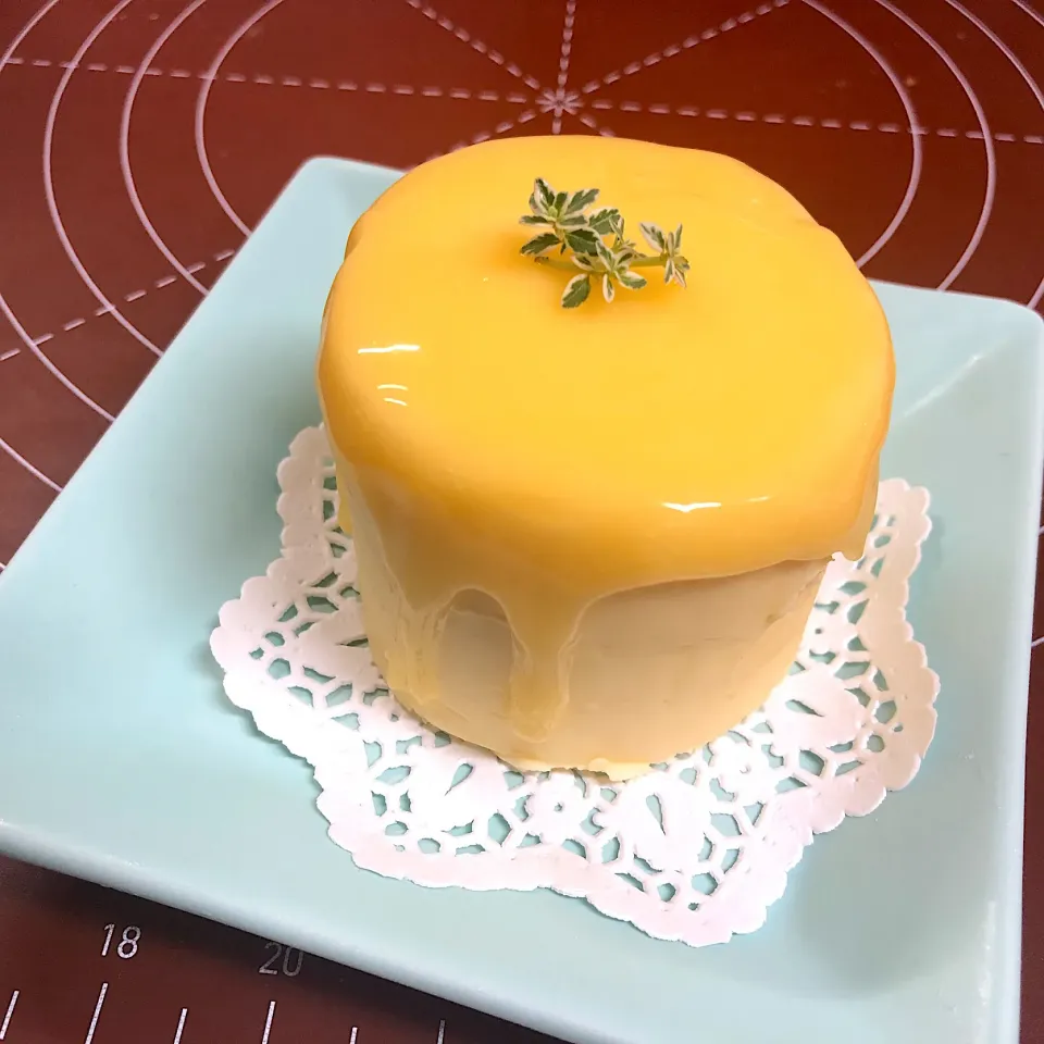 レモンカードのバタークリームケーキ🍰|mizuhoさん