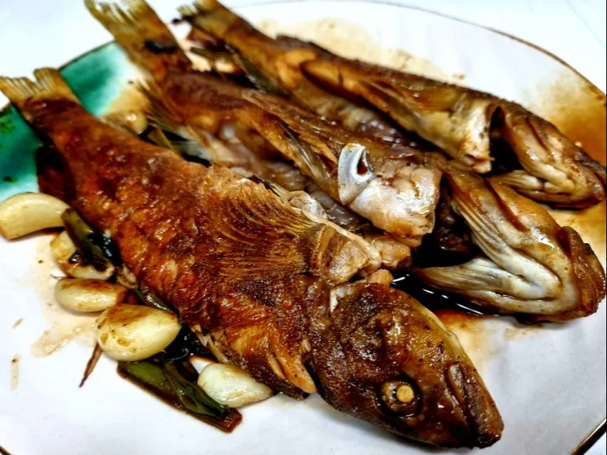 pan-seared Pacific ocean perch with soy sauce and fragrant vinegar|steven z.y.さん