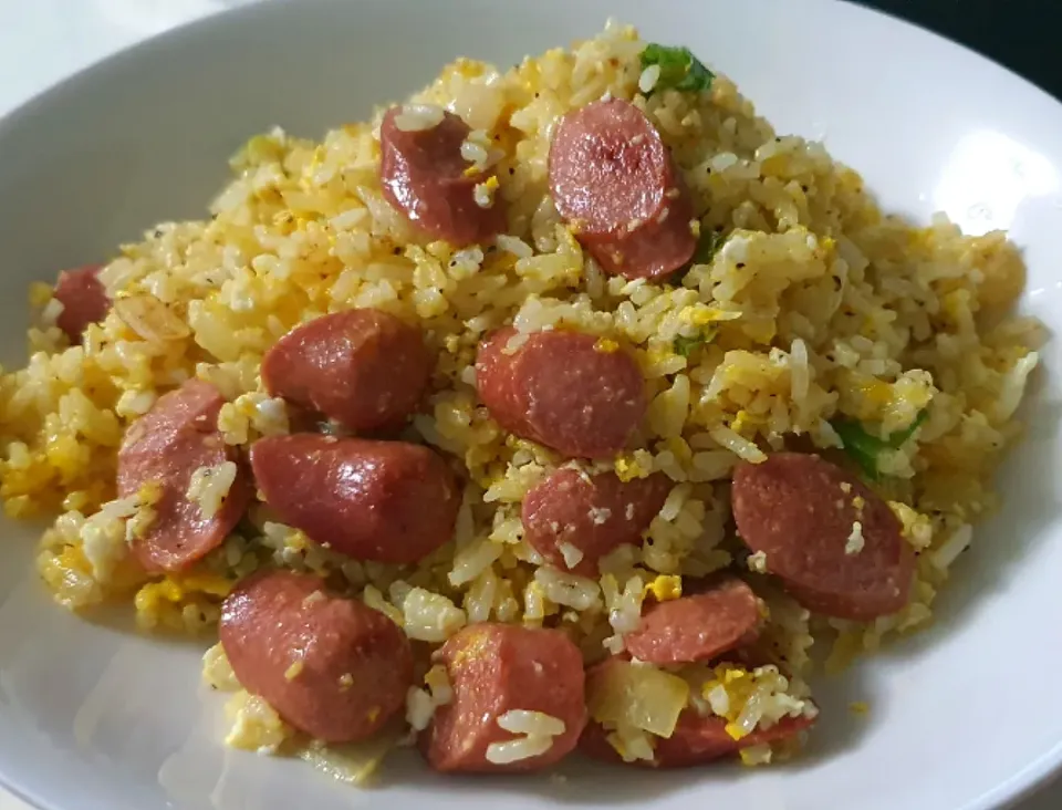 Chicken Sausage Egg Fried Rice to wrap up stressful Friday 🥲😅🤤😋 Happy Weekend!|🌷lynnlicious🌷さん