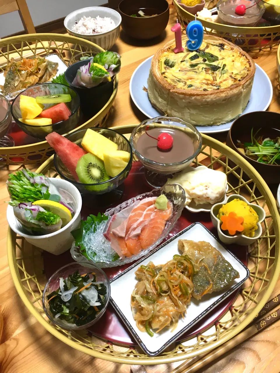 Snapdishの料理写真:花かごのご飯。|＊みお＊さん