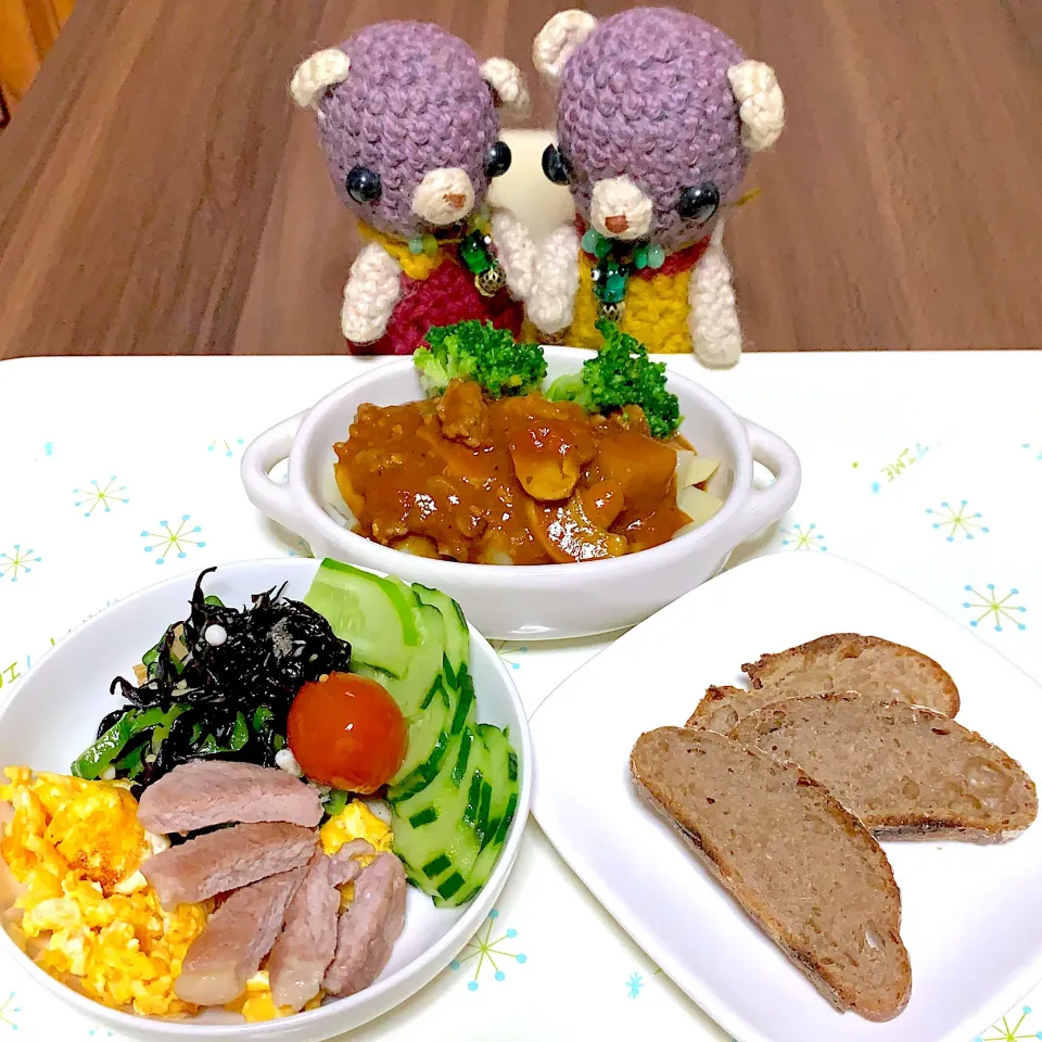 Snapdishの料理写真:お昼ごぱん（╹◡╹）|chagashiさん