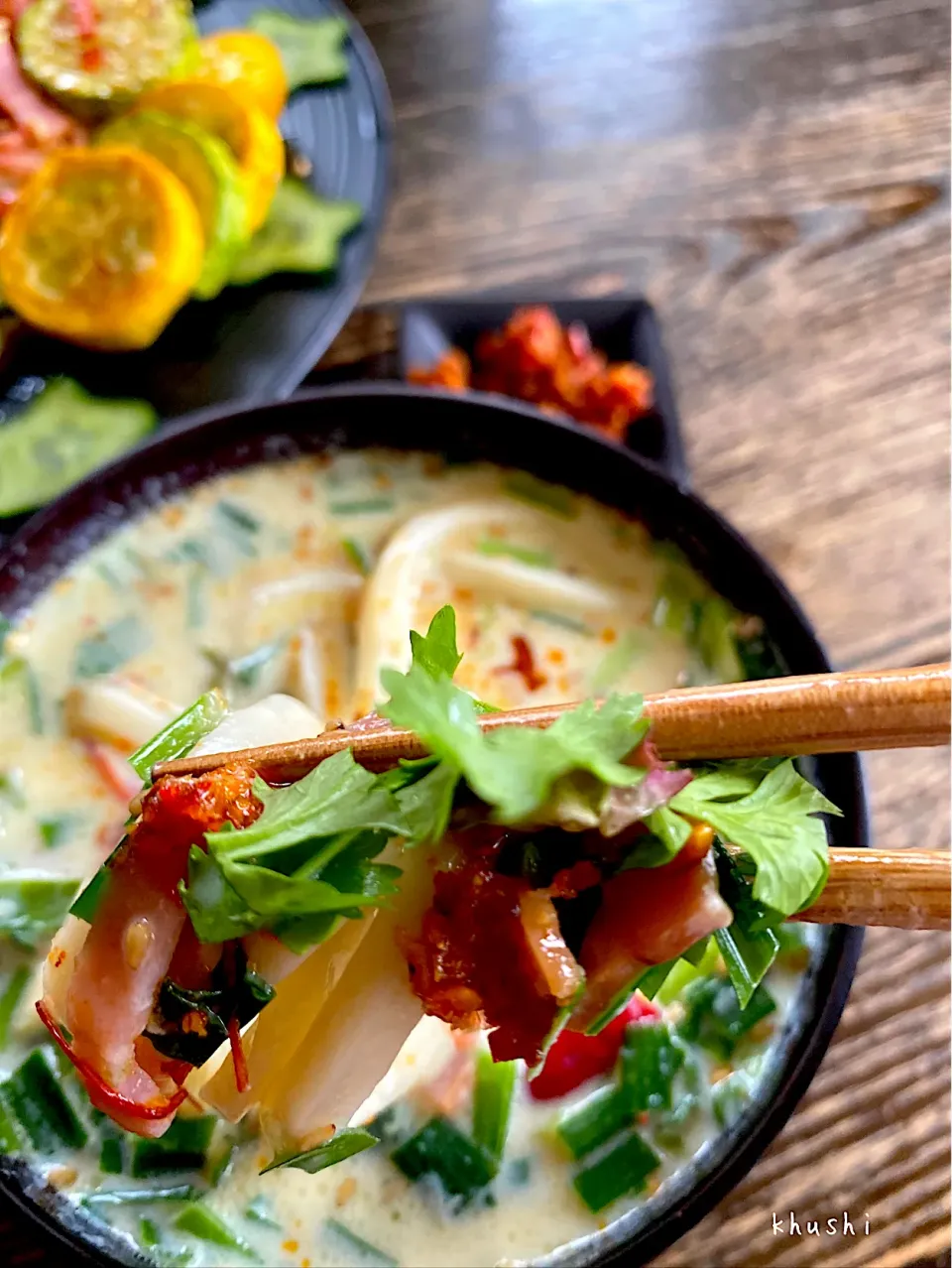 マルサン有機豆乳無調整のスープでアジアンつけ麺🍜〜つゆと合わせたらこんな感じ編〜|KOZUEさん