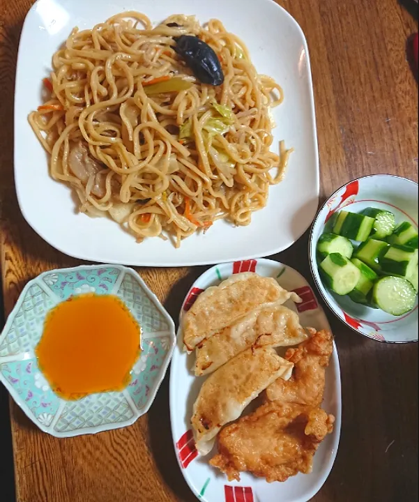 王将の焼きそば弁当|たつかばさん