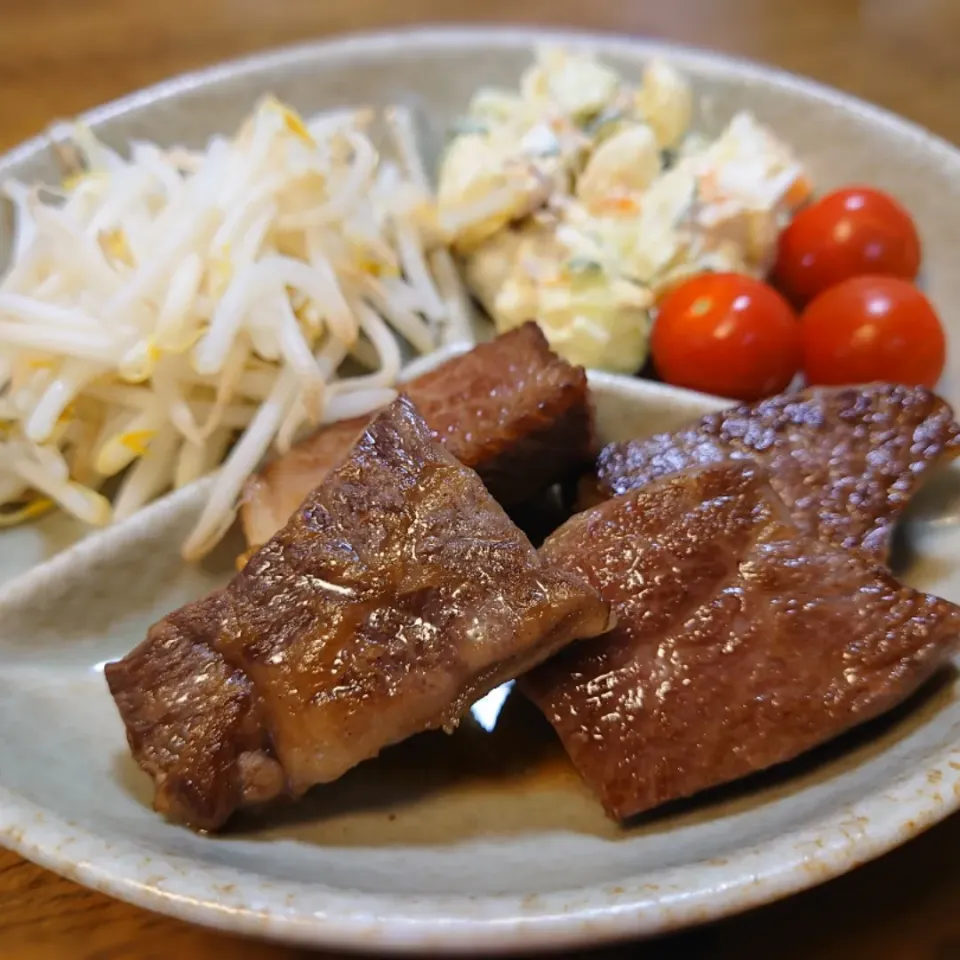 ステーキランチ( ´艸｀)|しーPaPaさん