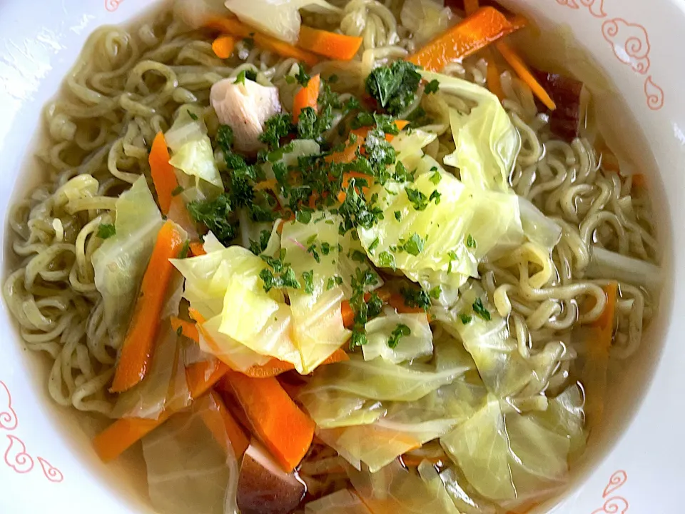 うひょ!イマイチ…モロヘイヤ入り♪ラーメンお昼ごはん(^^)❤︎|いつくしみちゃんさん