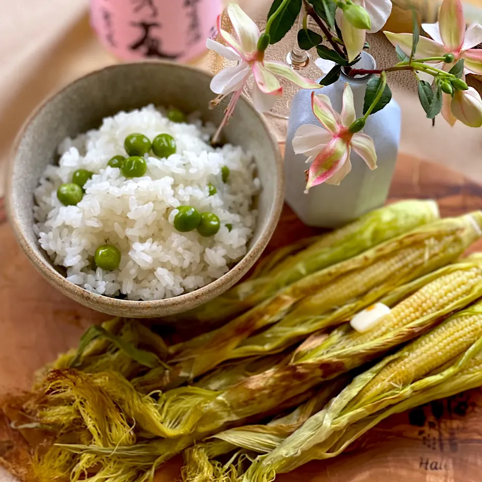 🏞🍶🍎四季折々、薫る晩酌 ③.豆ご飯とヤングコーン焼き、バター醤油|ゆきぽん@ゆきの家飲み料理さん