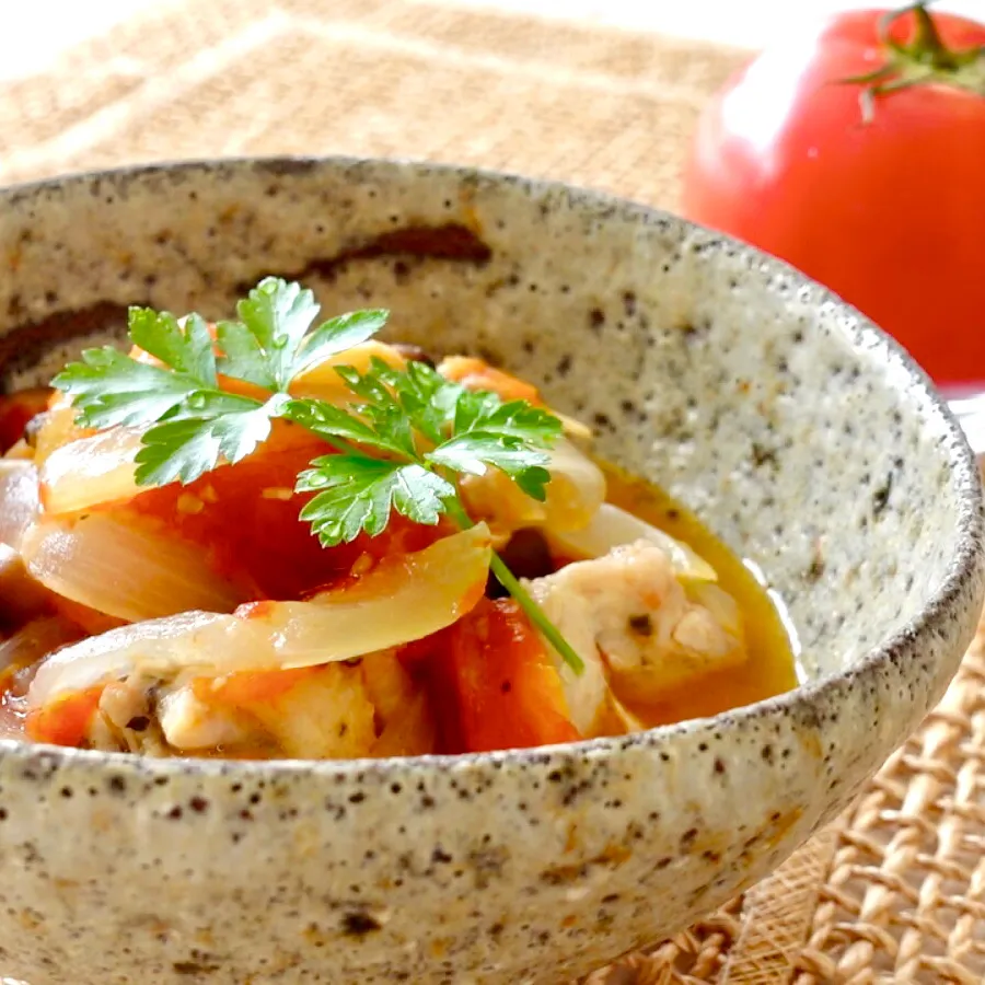 チキンのトマト煮込み🍅 ［レシピあり✌️］|おーこ🍅野菜ソムリエの母ちゃんさん