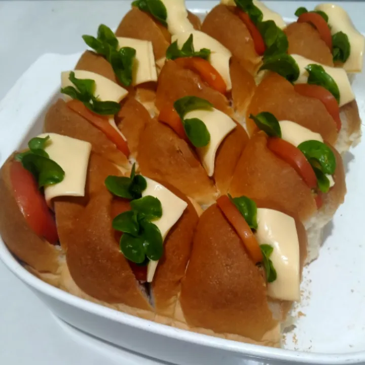 Buns with cheese & vege|Harlina  (Malaysia)さん