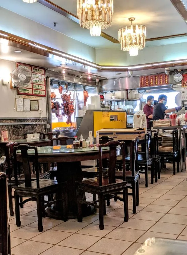 noodle shop, Chinatown, NYC|steven z.y.さん