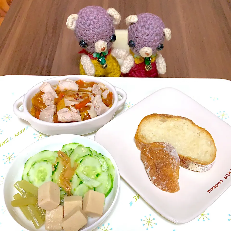 Snapdishの料理写真:お昼ごぱん昨日のカンパーニュ(*´∇｀*|chagashiさん