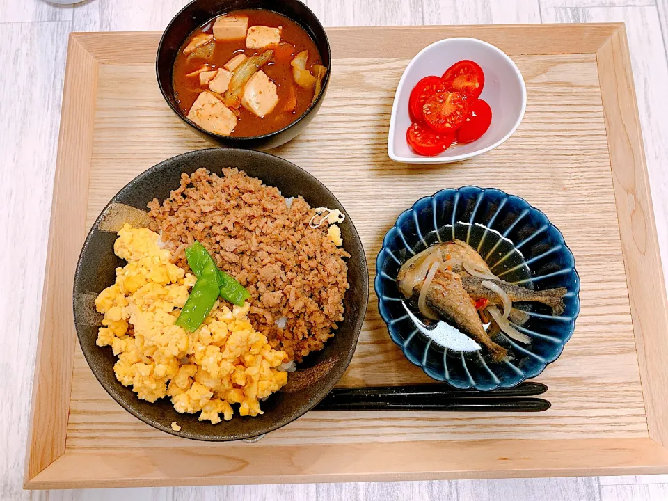 鶏そぼろ丼|まりんさん