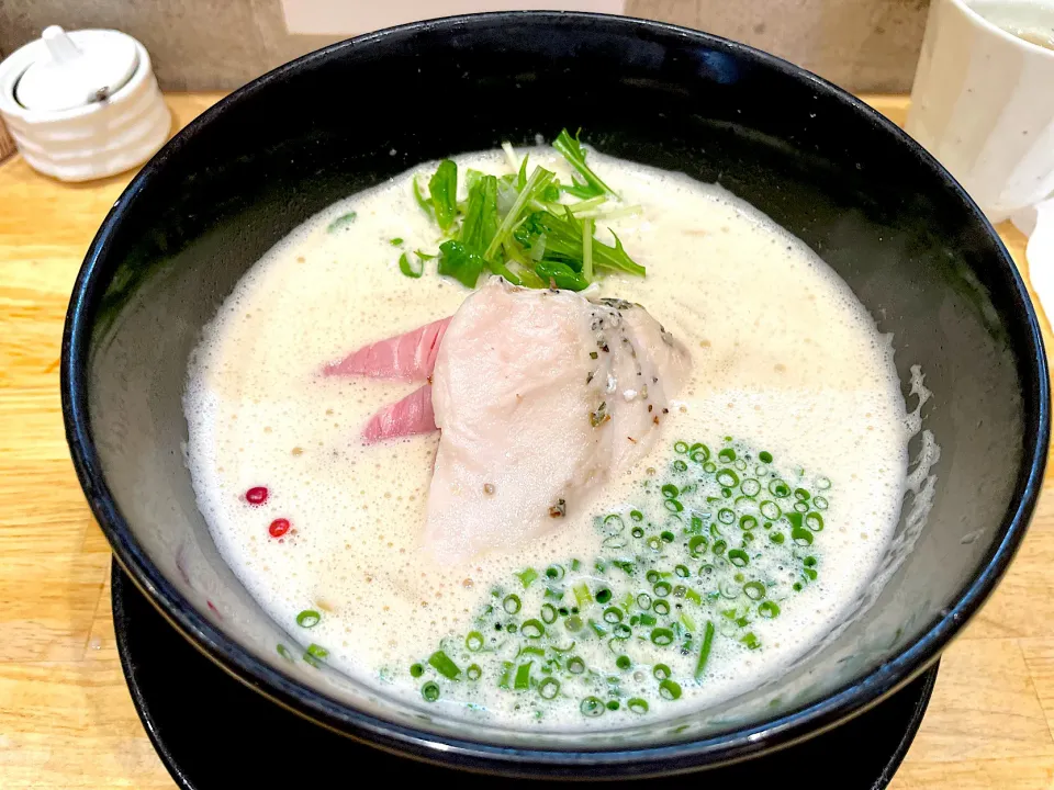 麺屋獅子丸　伊勢海老ラーメン|なお🅿️さん