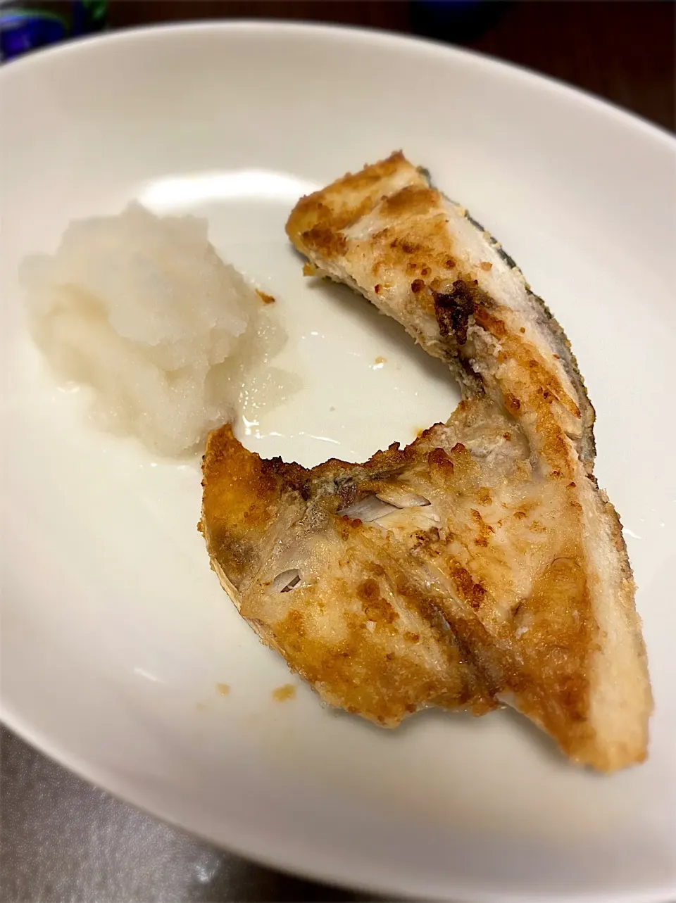 Snapdishの料理写真:かんぱちカマ塩焼き|imachanさん