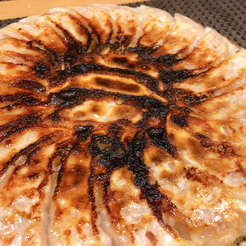 焼き餃子🥟|みかんさん