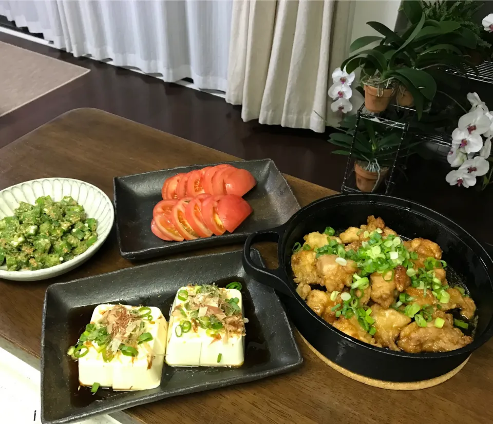 甘辛唐揚げと夏野菜のカウンター飲み晩ご飯|sanaeさん