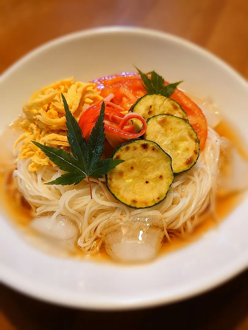 Snapdishの料理写真:ぶっかけ冷やし素麺|oden-yaさん