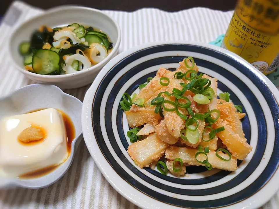 Snapdishの料理写真:★今夜の晩酌★
❇️おかちさんの料理 長芋の明太子炒め🍀
❇️ちくわとキュウリの酢の物
❇️プチ冷奴|☆Chieco☆さん