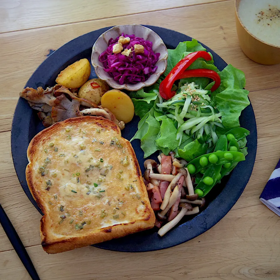 Snapdishの料理写真:食パンワンプレート〜|@chieko_tanabe_さん