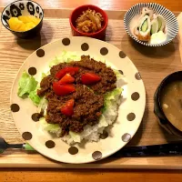 Snapdishの料理写真:タコライス|だんご3兄弟さん