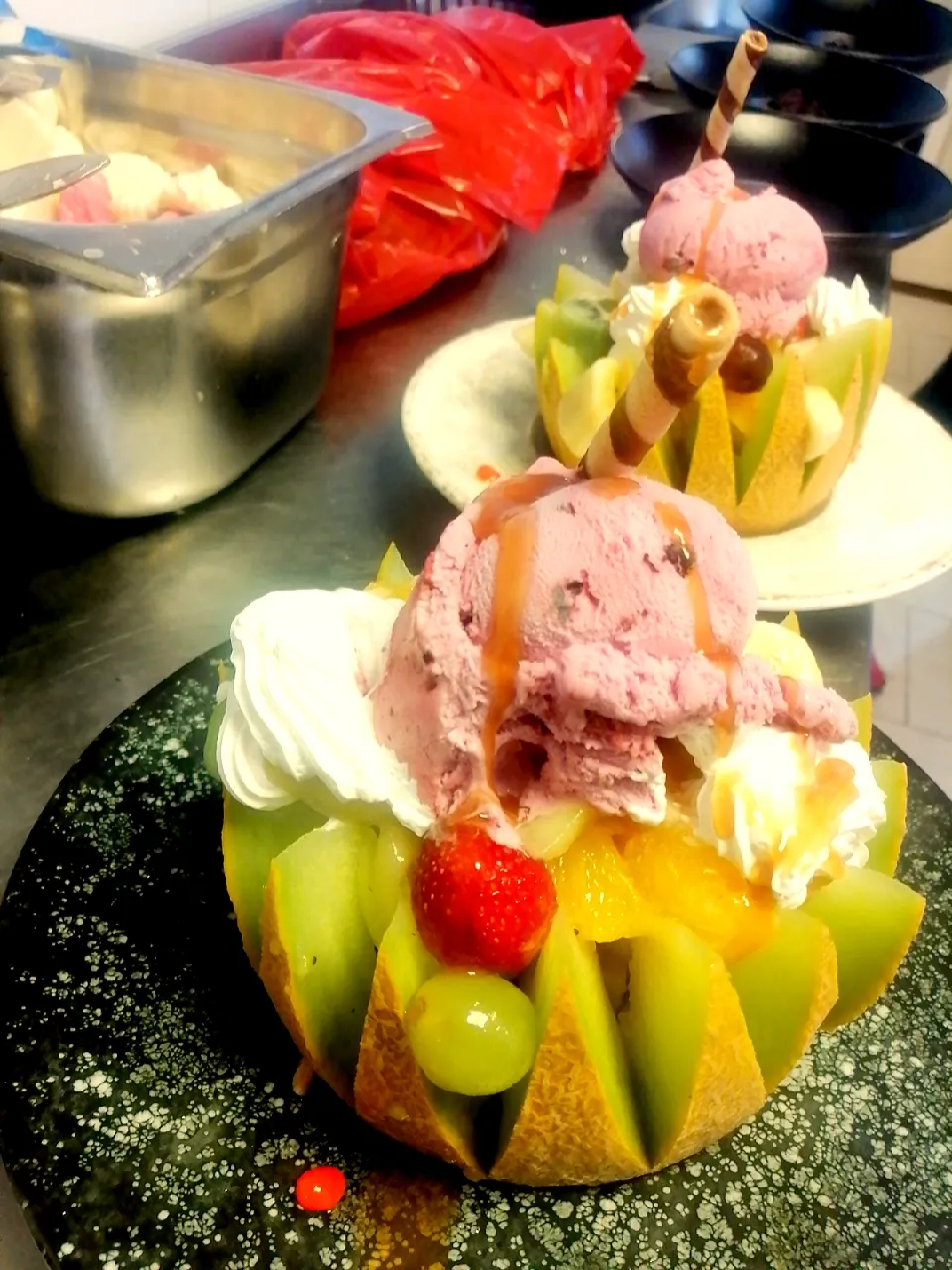 Ice-cream yum on Oscar restaurant|Andrei Abuhnoaieさん