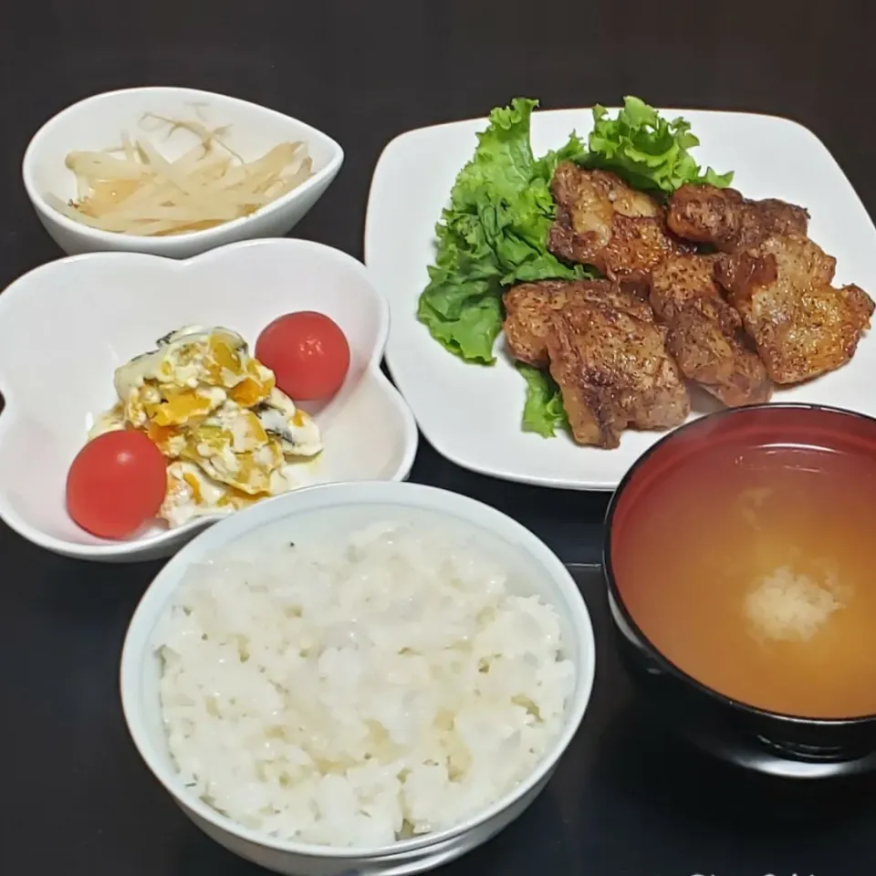 Snapdishの料理写真:鶏胸肉のペッパー焼き|Yukiさん