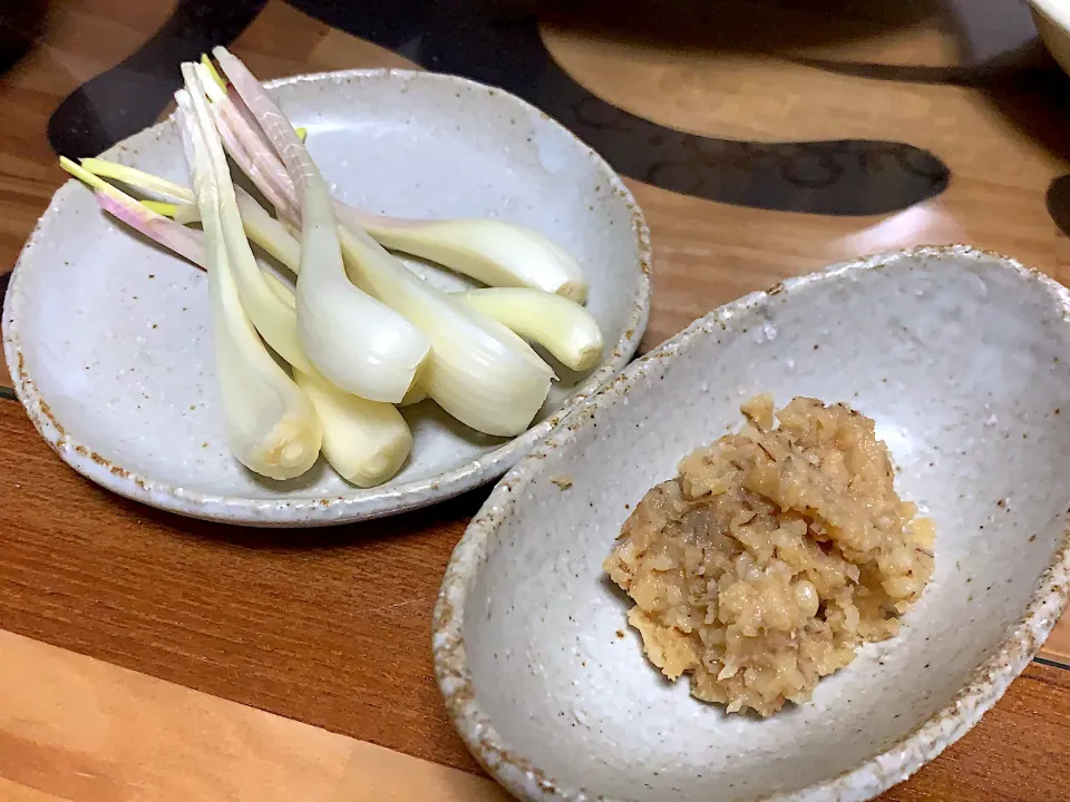 島らっきょう with 自家製麦味噌|えみりんさん