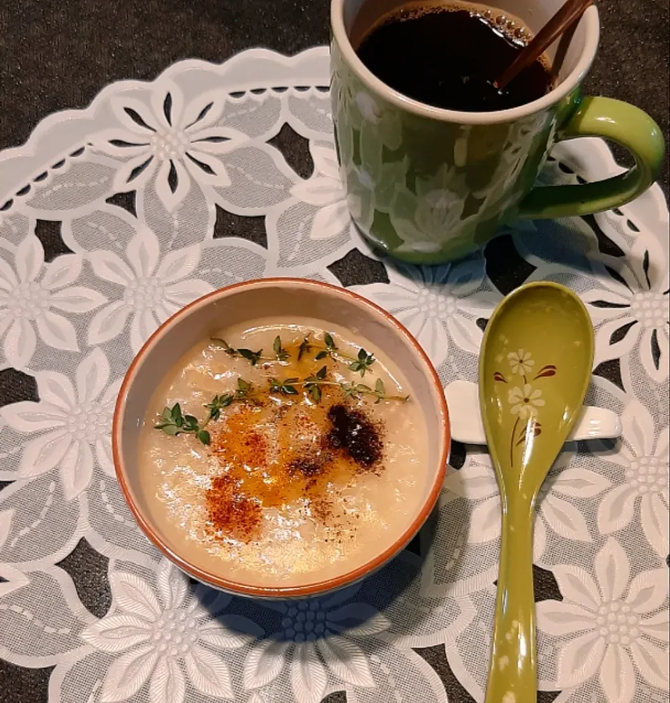 Snapdishの料理写真:black coffee & porridge|ģřãçîöůşさん