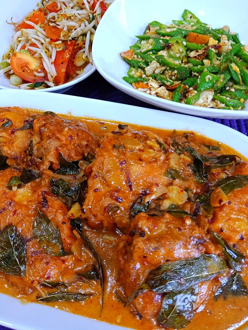 Ayam Masak Kari Kering|qampung peopleさん