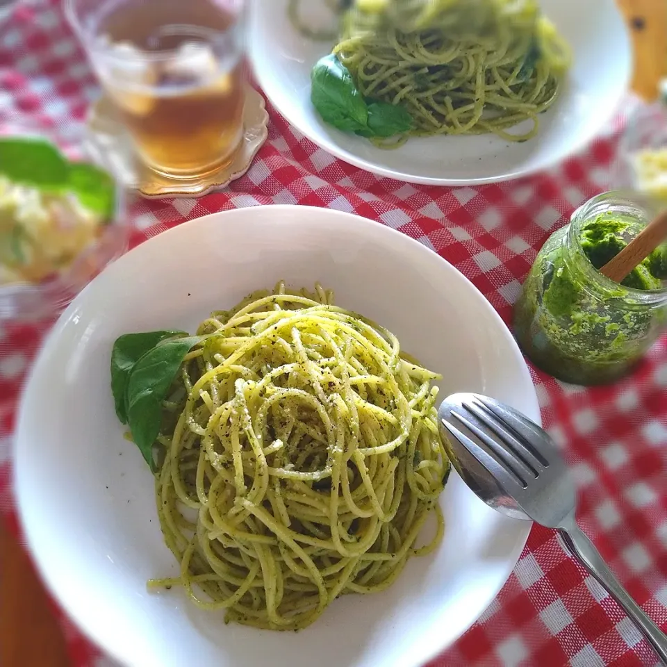 自家製バジルソースで🌿ジェノベーゼパスタ|とまと🍅さん