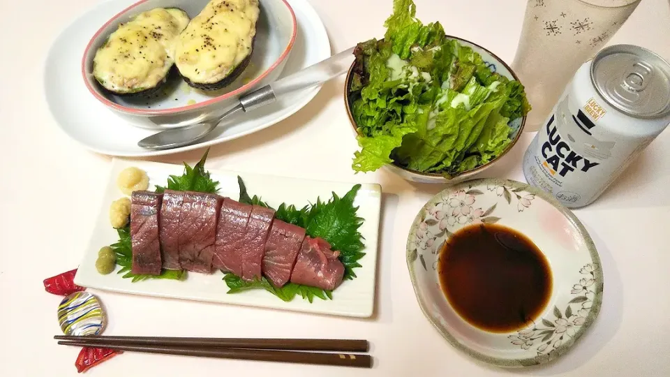 鰹のお刺身
ツナマヨアボカドチーズ焼き
サラダ|ひろゴーヤさん