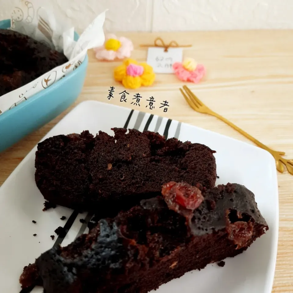 #cranberrychocolatecake
#eggless|vivena🌱さん