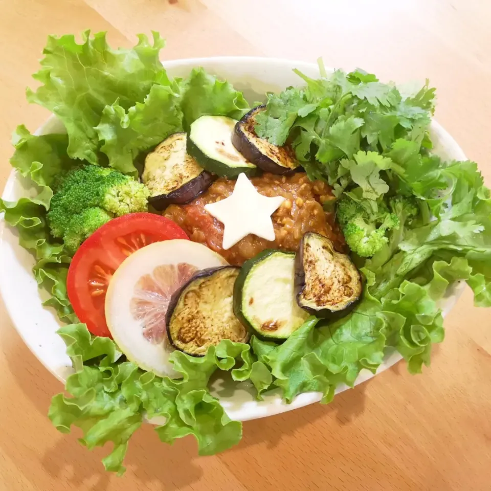 野菜もりもり夏野菜キーマカレー🍛💕|ゆかのさん