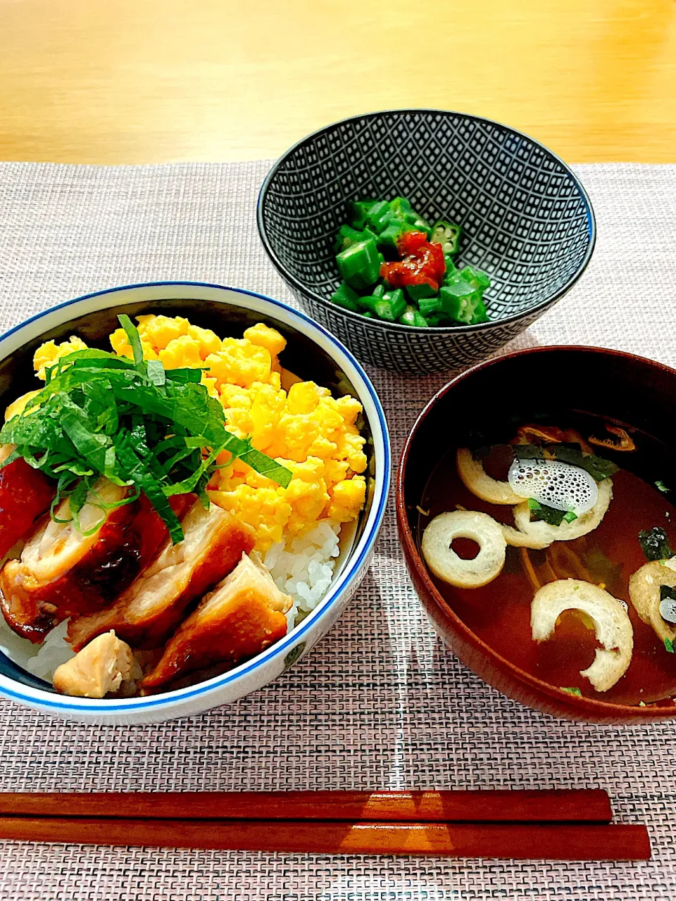 キジ焼き丼で晩御飯|Mikaさん