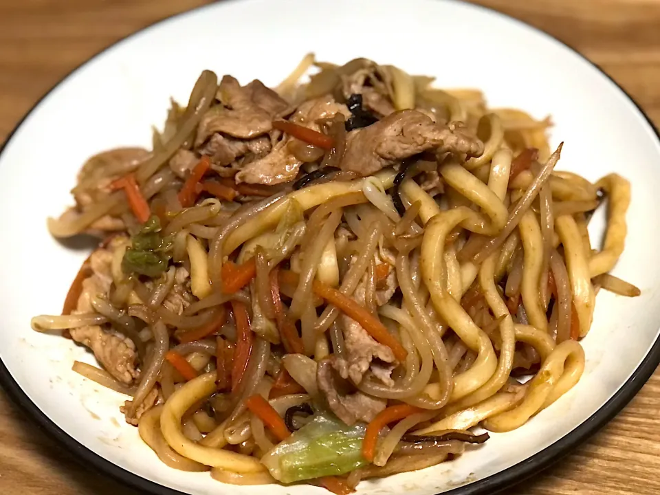 ☆味噌焼きうどん|まぁたんさん