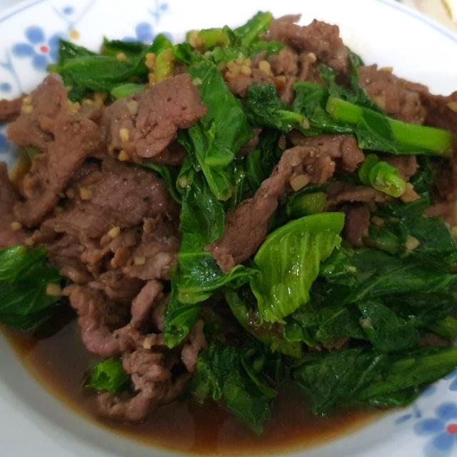 Baby Kailan Stir Fry Black Pepper Beef/🌷lynnlicious🌷 SnapDish[スナップ