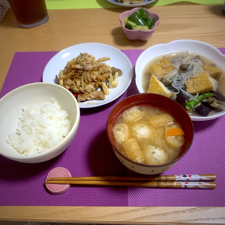 厚揚げと茄子の煮びたし・豚肉のカレー炒め・鶏団子入り味噌汁・きゅうりのたたき|sayaさん