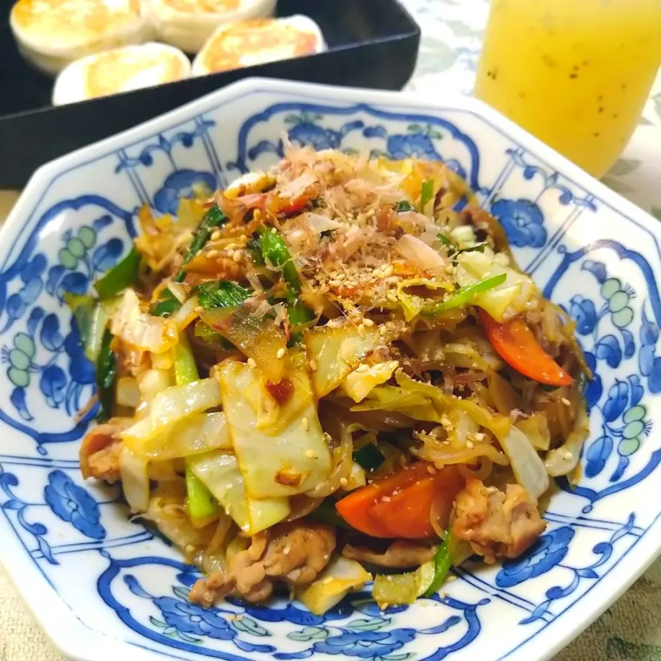 Snapdishの料理写真:しらたきの焼きそば風|うたかた。さん