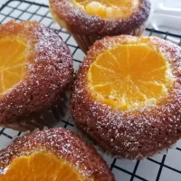 orange muffin