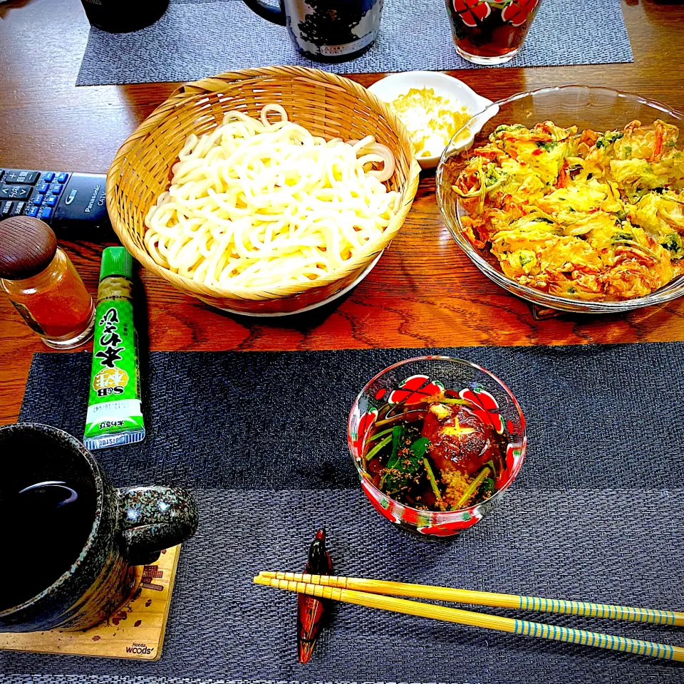 コロうどん、かき揚げ天付き|yakinasuさん