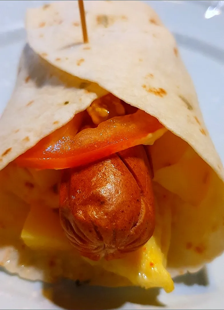 wraps ~ mushroom sausage with roasted potatoes chunks|ģřãçîöůşさん