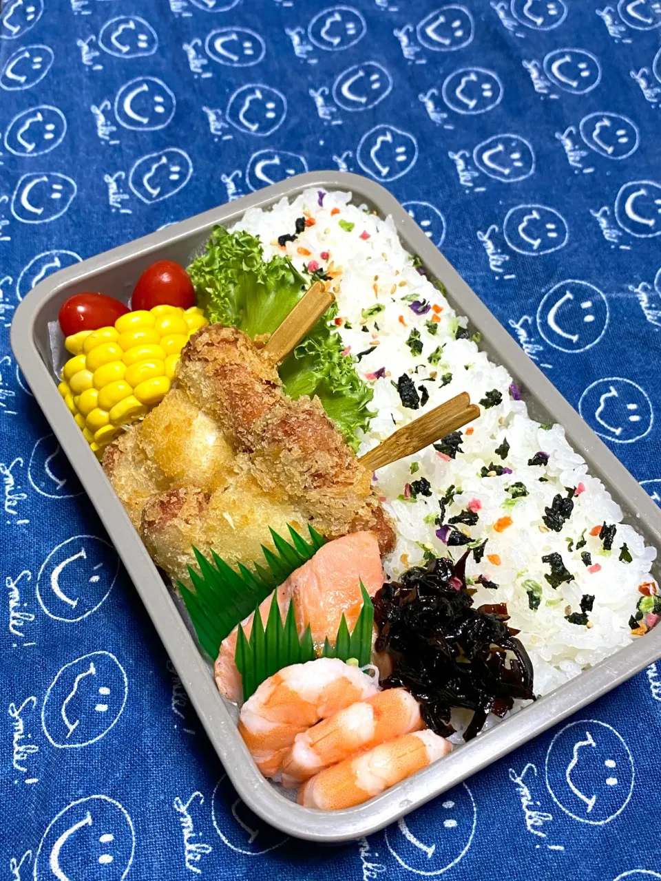 Snapdishの料理写真:息子のお弁当(リク､うずらとウィンナーのフライ食べたいな😃)|かあたんさん